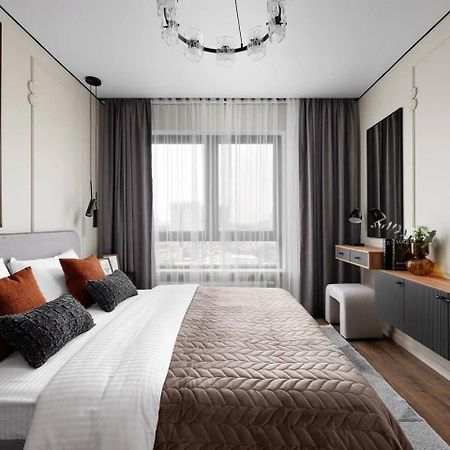Great Apartment In The Center Of Almaty Exterior photo